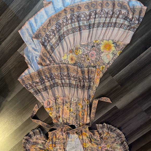 SPELL AMETHYST BAMBI GOWN, Size Large, NWOT *Mini flaw (see pic) - Picture 5 of 11